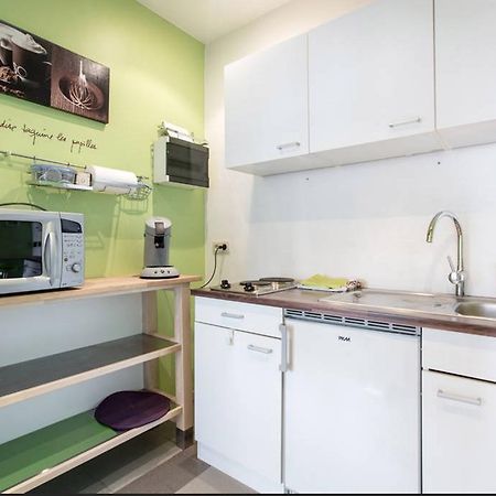 Entertaining Studio Apartment Wervik ภายนอก รูปภาพ